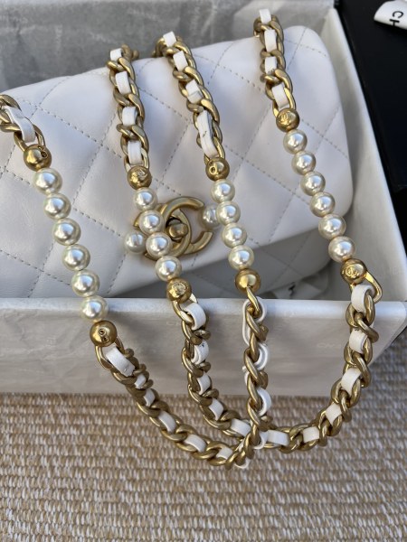  Handbag  Chanel  size 23 cm