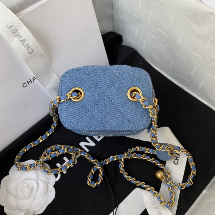  Handbag  Chanel AP1447 size 11*8.5*7 cm