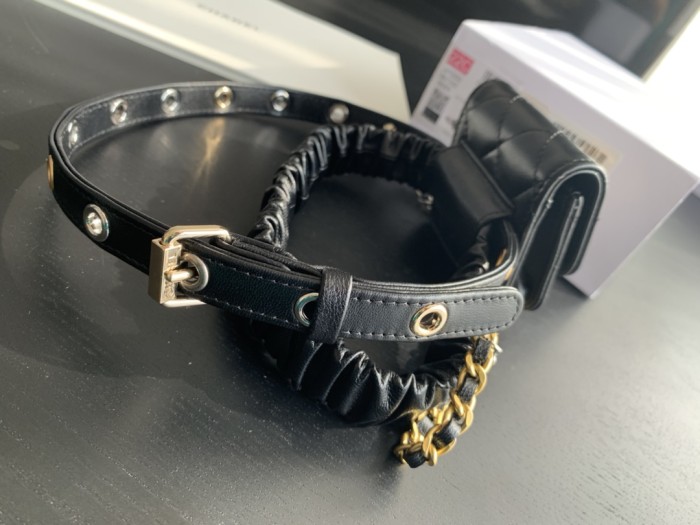  Handbag  Chanel  AP2553 size 7cmx8cmx3 cm