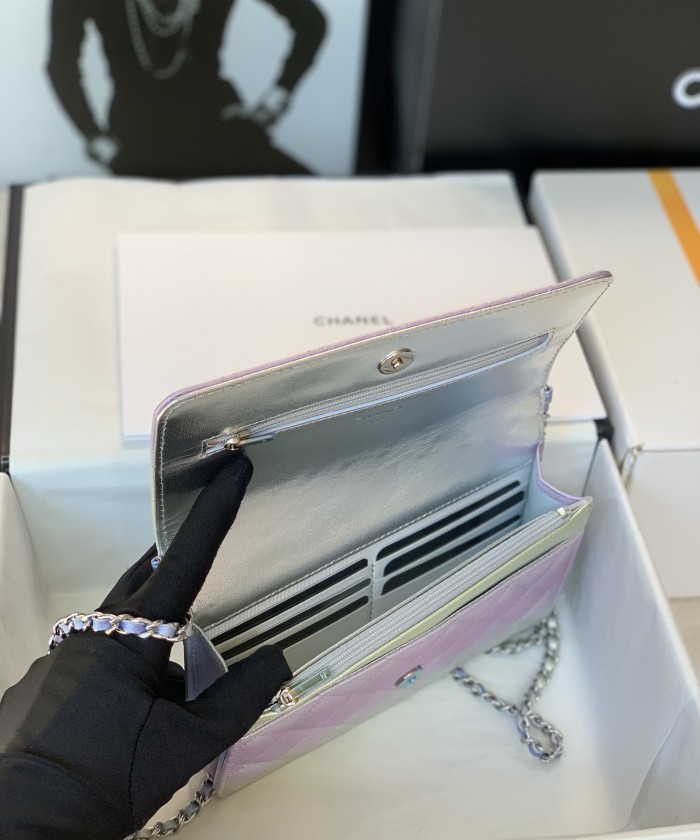  Handbag  Chanel size 19 cm