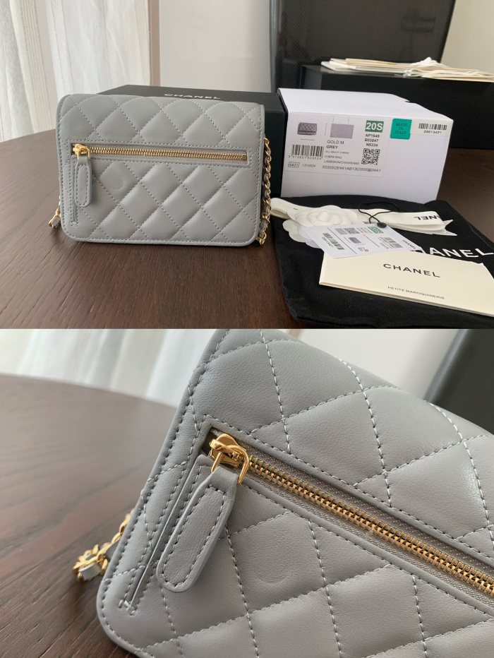 Handbags  Chanel  size 15cmx10cm x3.5 cm