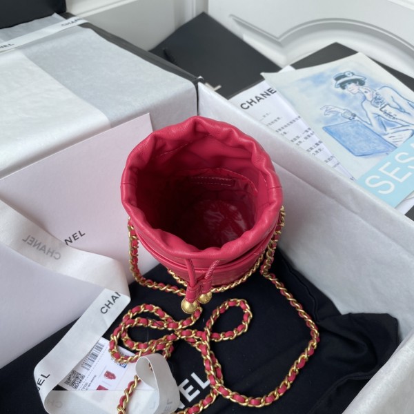  Handbag  Chanel AP2257 size 15x9x9 cm