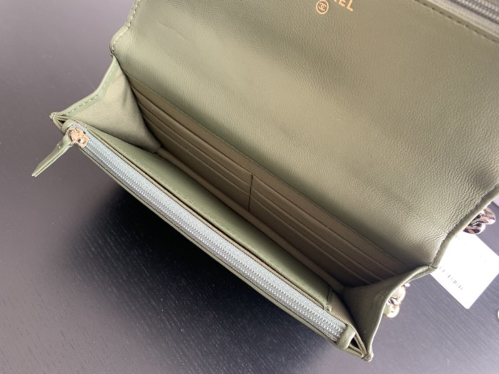  Handbag  Chanel 0957 size 19 cm 