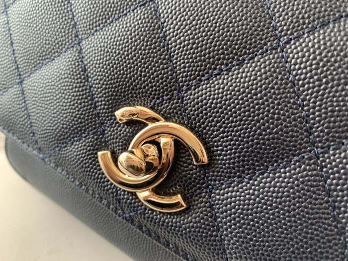  Handbag  Chanel A93067 size 20 cm 