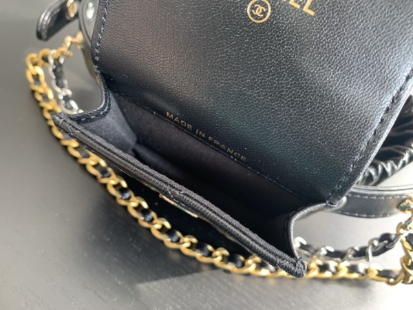  Handbag  Chanel  AP2553 size 7cmx8cmx3 cm