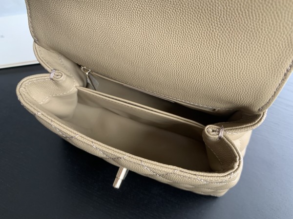  Handbag  Chanel 93925 size   24 cm