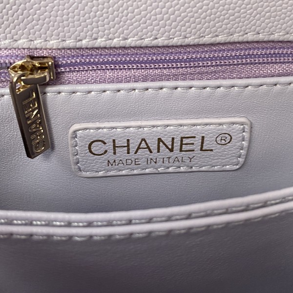  Handbag  Chanel   92990  𝑠𝑖𝑧𝑒 23 cm