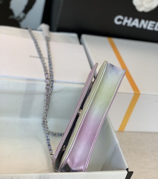  Handbag  Chanel size 19 cm