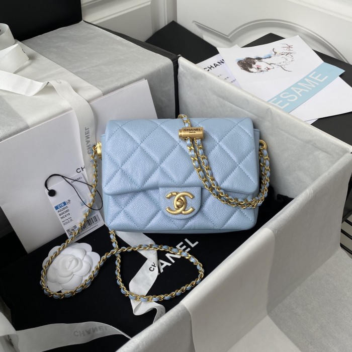  Handbag  Chanel AS2855 size 19x13x6 cm