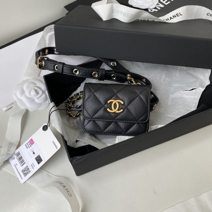  Handbag Chanel AP2549 size 8x10x3.2 cm