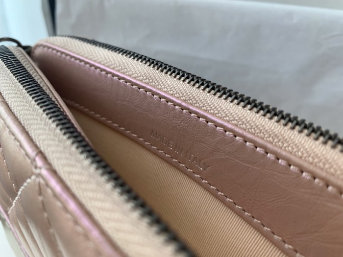  Handbag  Chanel A94505 size 19 cm 