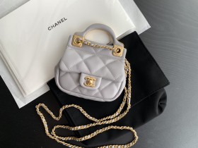  Handbag  Chanel 2271 size 12 cm