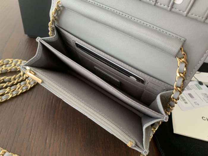 Handbags  Chanel  size 15cmx10cm x3.5 cm