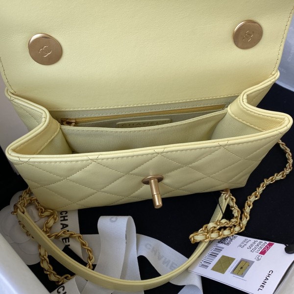 Handbag Chanel  AS3011 size 21x13x7 cm