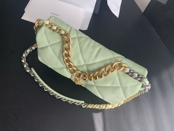  Handbag Chanel 1160  size 26cmx16cmx9cm