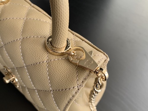  Handbag  Chanel 93925 size   24 cm