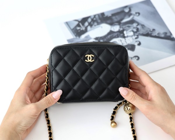  Handbag  Chanel   2022cc 