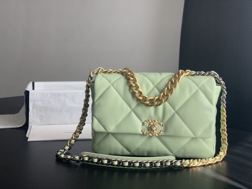  Handbag Chanel 1160  size 26cmx16cmx9cm