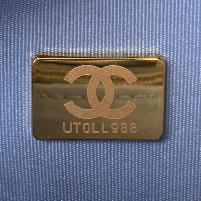  Handbag  Chanel AS2855 size 19x13x6 cm