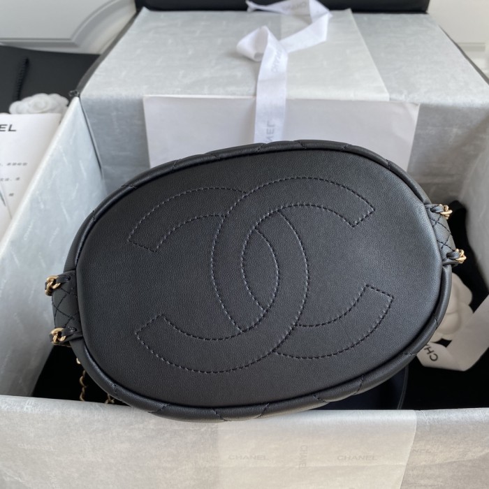 Handbag  Chanel AS2252 size 19x22.5x14 cm
