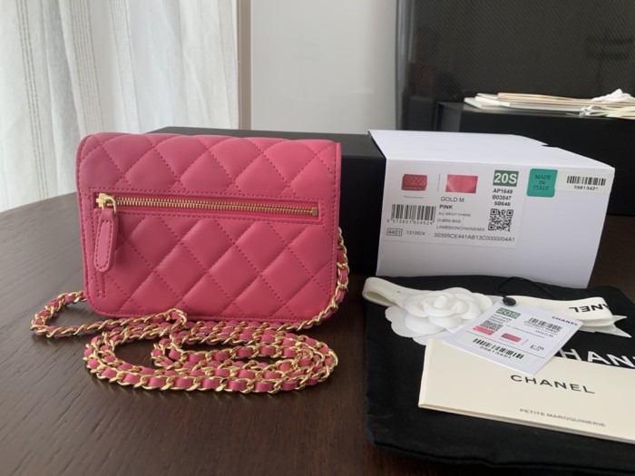  Handbag Chanel  size  15cmx10cm x3.5 cm