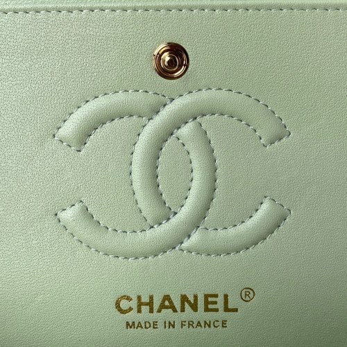  Handbag  Chanel  A01113 size 23 cm
