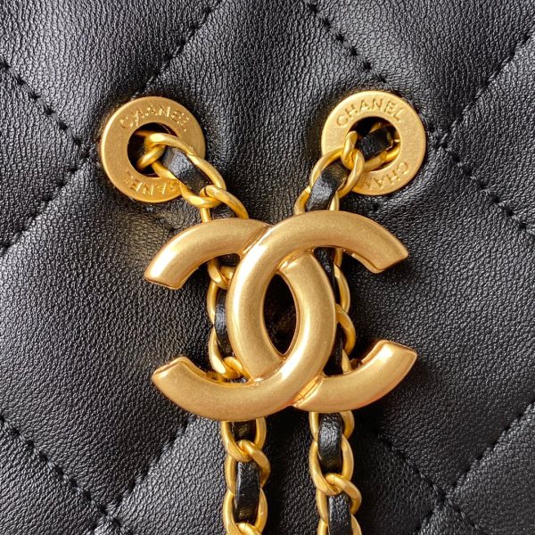 Handbag Chanel AS2859 size  17.5x17x14 cm