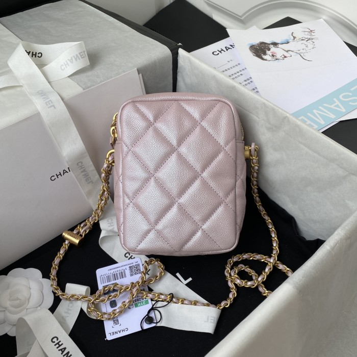  Handbag  Chanel AS2857 size 16x12x6 cm