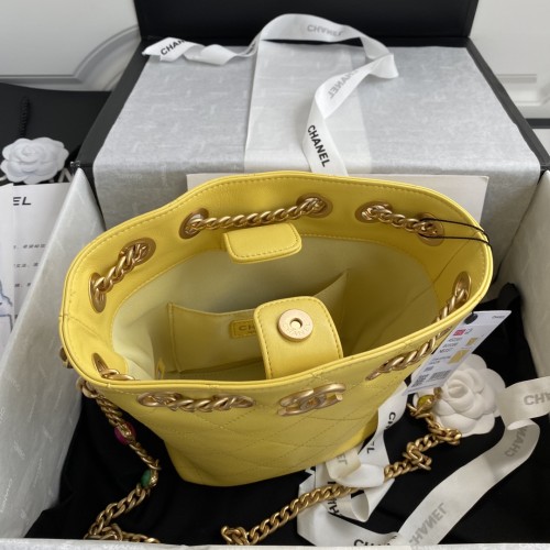  Handbag  Chanel AS2381 size 19*23.5*9.5 cm