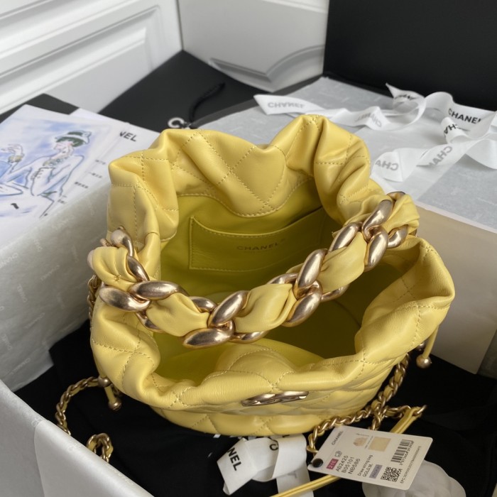 Handbag  Chanel  AS2425 size 23*21*15 cm
