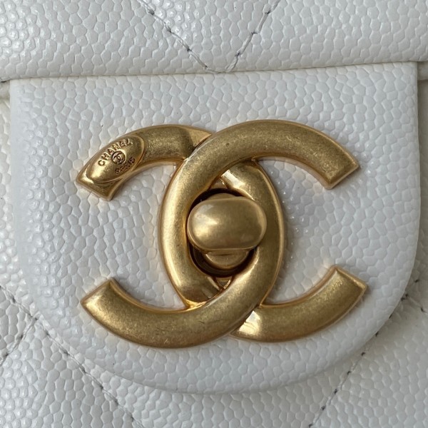  Handbag  Chanel AS2855 size 19x13x6 cm