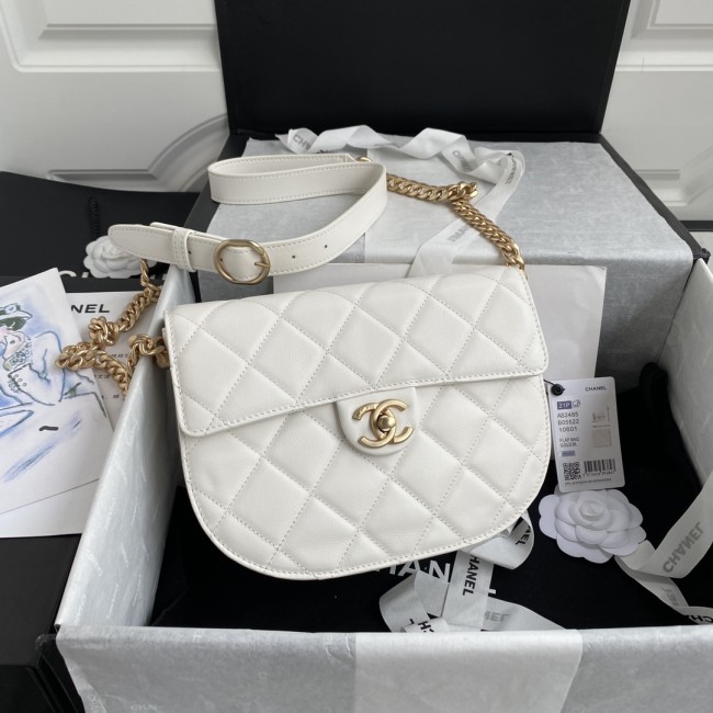  Handbag  Chanel  AS2484 size 15*20*6.5 cm