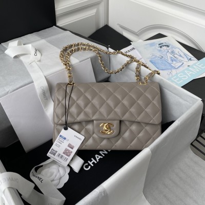  Handbag  Chanel  A01113 size 23 cm