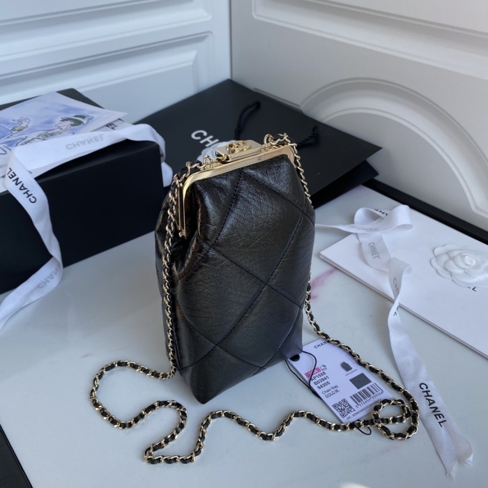 Handbag Chanel size 11×19.5×6 cm
