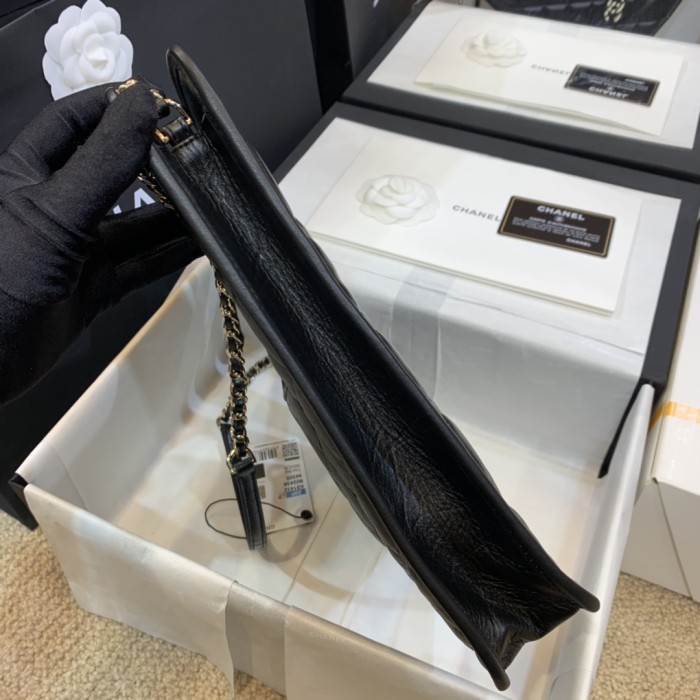  Handbag  Chanel size 27 29 6 cm