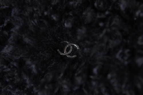  Handbag  Chanel AS2397  size 9-12-5 cm