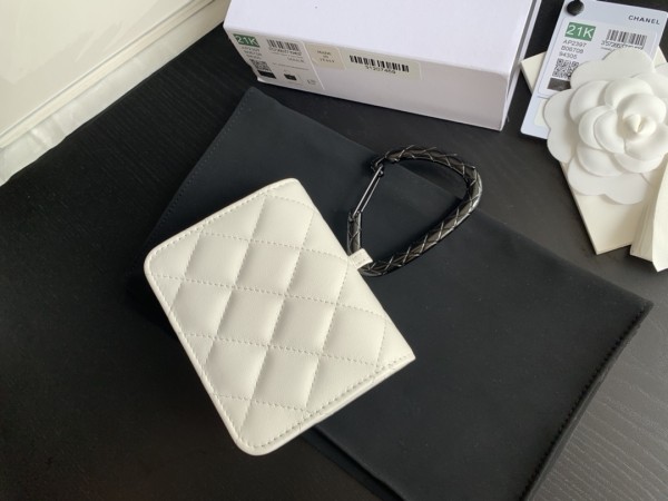  Handbag  Chanel AP2397 size 9cmx11cmx3.8 cm