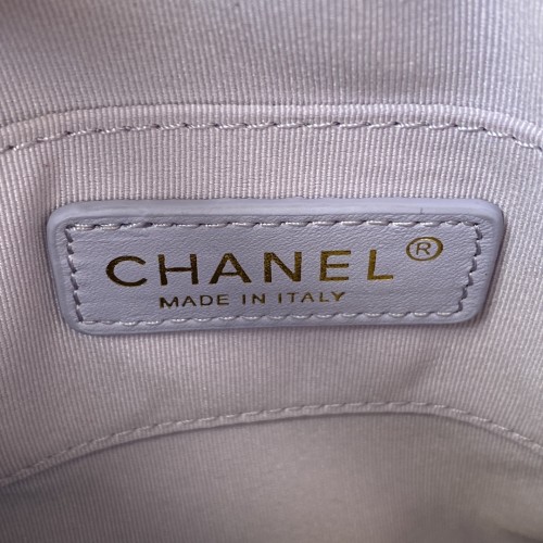  Handbag  Chanel AS2857 size 16x12x6 cm