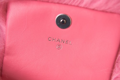  Handbag  Chanel AS2397 size  9-12-5 cm