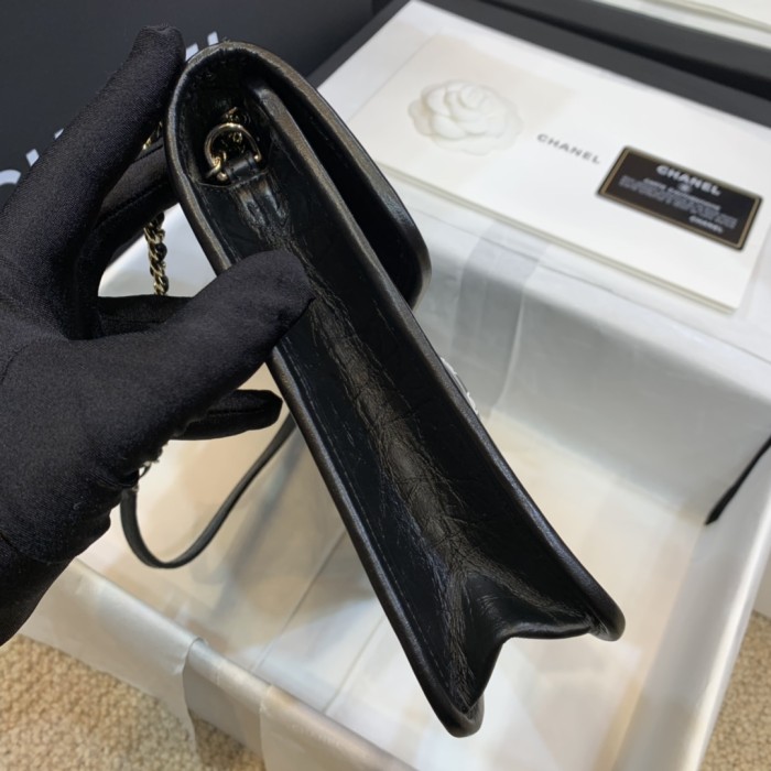  Handbag  Chanel size 20*27*6 cm