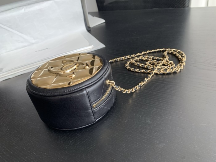  Handbag  Chanel  2388 size  12.5cmx5.8 cm