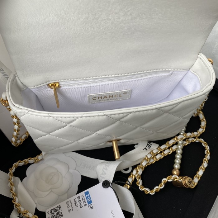  Handbag  Chanel  AS2855  size 19x13x6 cm