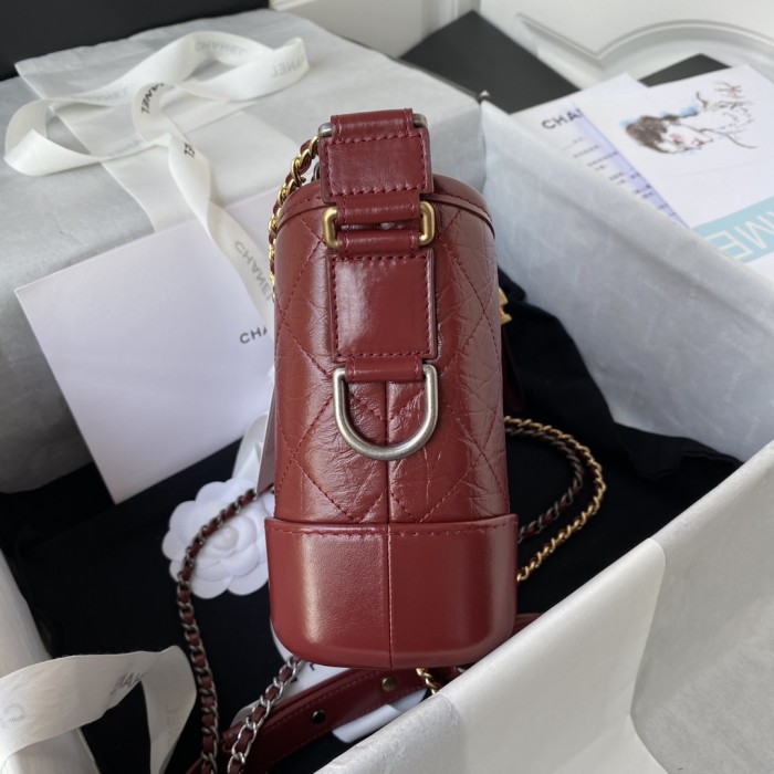  Handbag  Chanel size 20 cm 