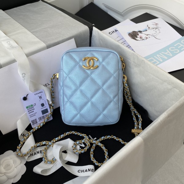  Handbag Chanel AS2857 size 16x12x6 cm