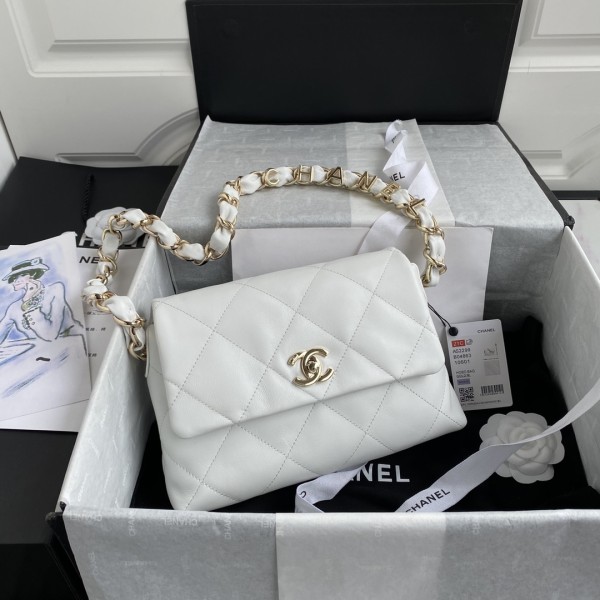 Handbag  Chanel AS2299  size 17x23x7 cm