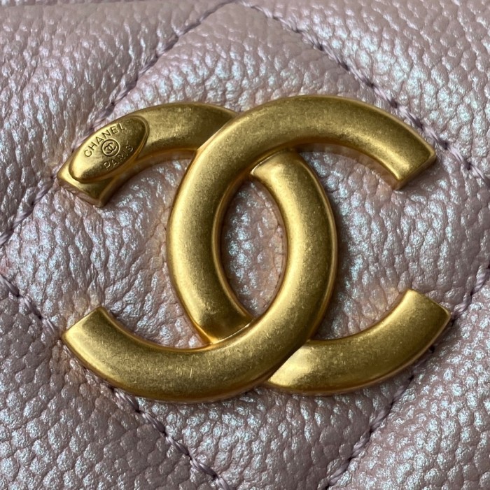  Handbag  Chanel AS2857 size 16x12x6 cm