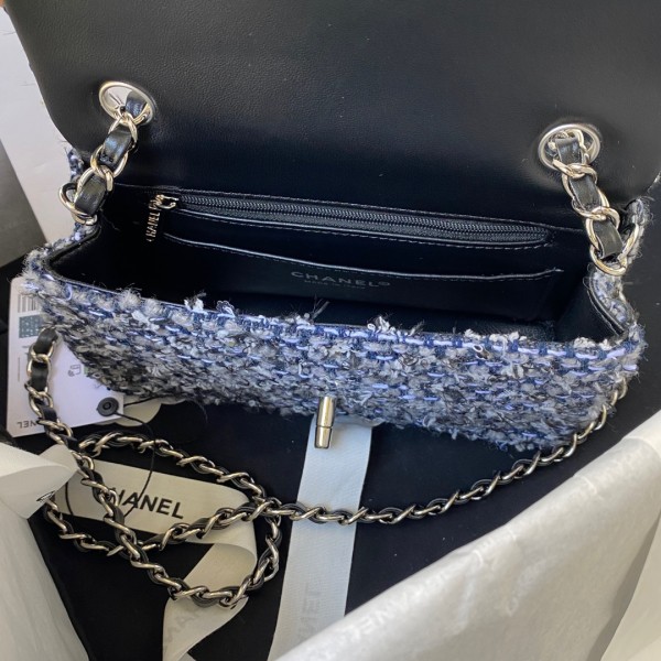 Handbag   Chanel  A01116 size  20 cm