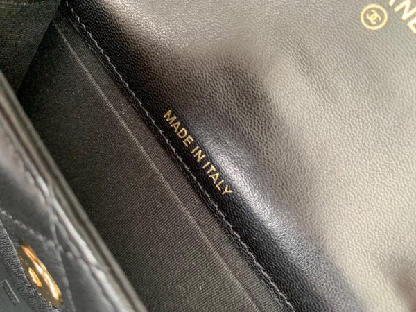   Handbag  Chanel AP2397 size  9cmx11cmx3.8 cm