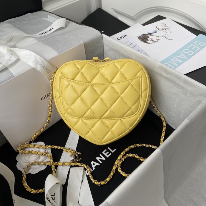  Handbag  Chanel  AS2927 size 17×15×6 cm