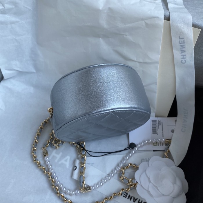 Handbag  Chanel  AP0888 size 12x12x4.5 cm